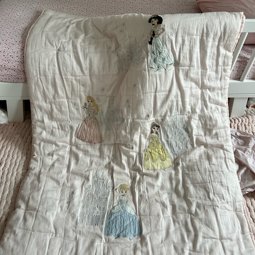 Pottery Barn Kids Disney Princess Castles Baby/Toddler Quilt